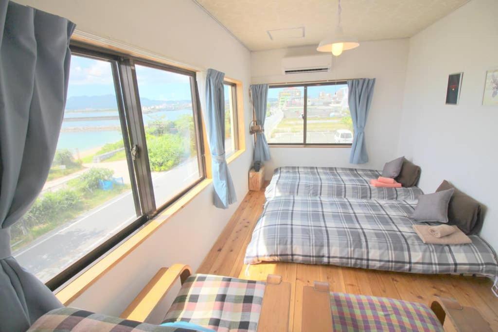 Beach Side Hotel Yamoriyanonikai Наго Экстерьер фото